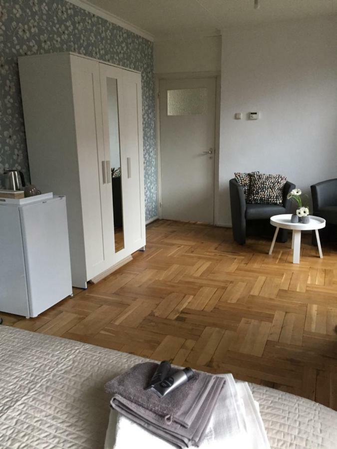 Bed And Breakfast Loft24 Heerlen Dış mekan fotoğraf